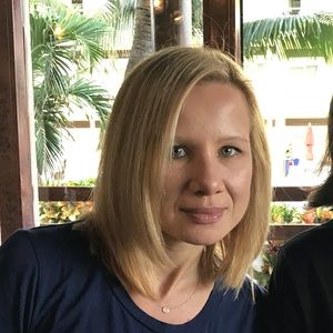 Meet your Posher, Yana